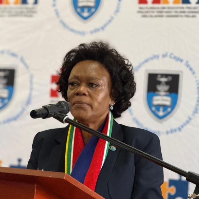 Prof Lolie 
